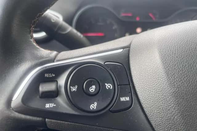 Opel Crossland X (2019) thumbnail 12