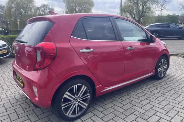 Kia Picanto (2020) thumbnail 5