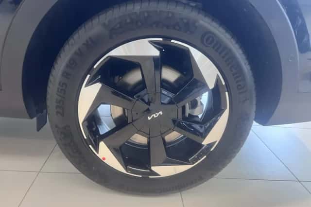 Kia Sorento (2026) thumbnail 3