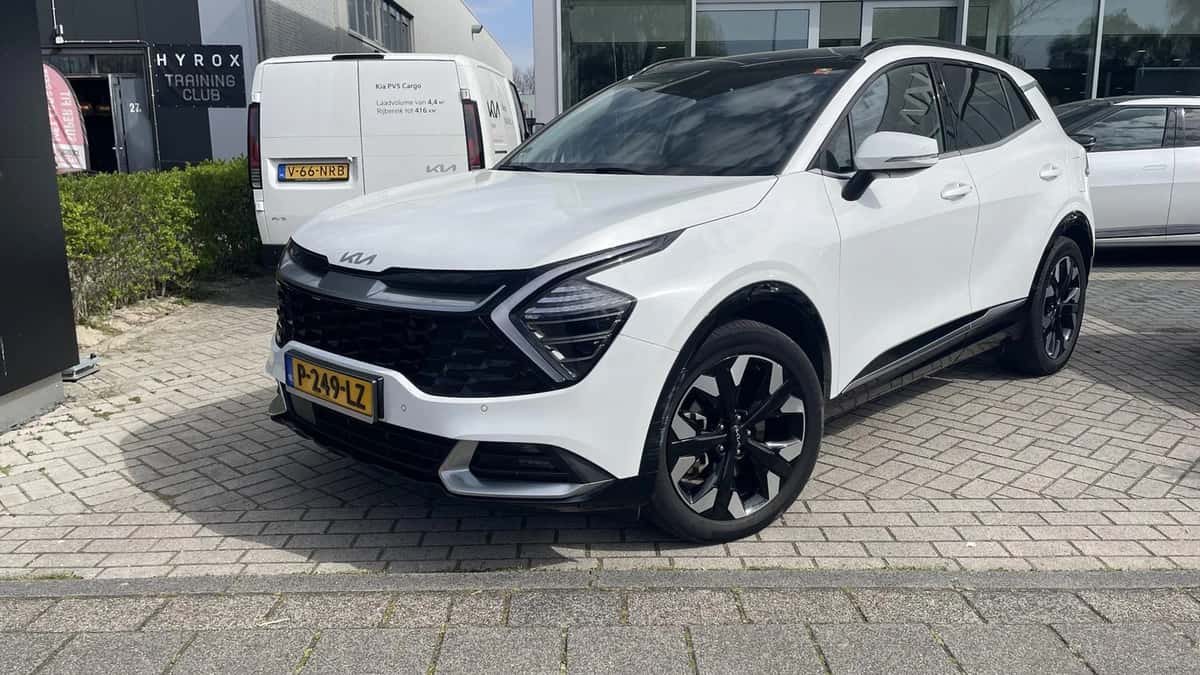 Kia Sportage (2022) — foto 1
