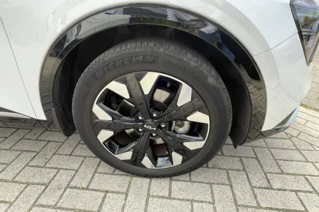 Kia Sportage (2022) thumbnail 8