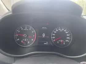 Kia Picanto (2022) thumbnail 6