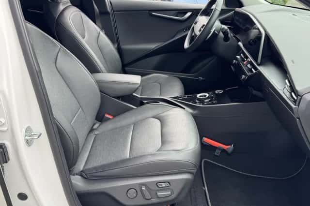 Kia Niro EV (2023) thumbnail 11