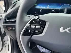 Kia Niro EV (2023) thumbnail 22
