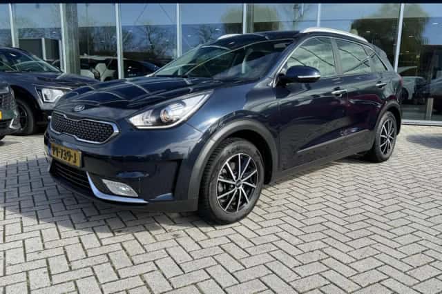 Kia Niro (2017) thumbnail 1