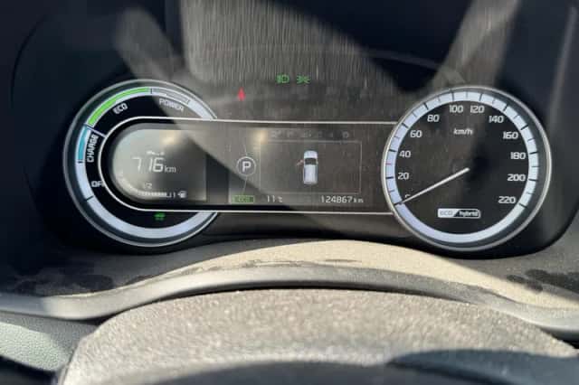 Kia Niro (2017) thumbnail 14