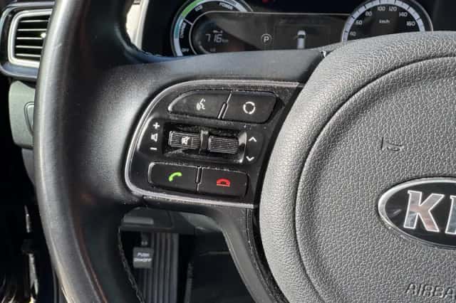 Kia Niro (2017) thumbnail 18