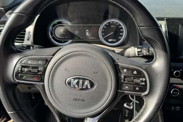 Kia Niro (2017) thumbnail 19
