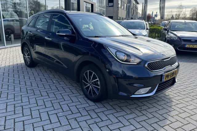 Kia Niro (2017) thumbnail 3