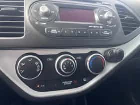 Kia Picanto (2013) thumbnail 5