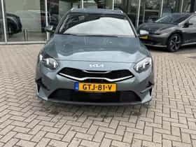 Kia Ceed Sportswagon (2024) thumbnail 2