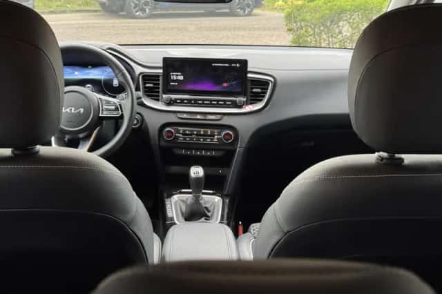 Kia Ceed Sportswagon (2024) thumbnail 11