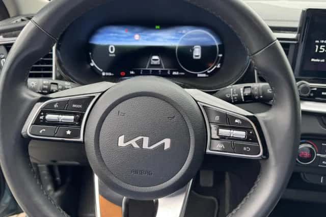 Kia Ceed Sportswagon (2024) thumbnail 16