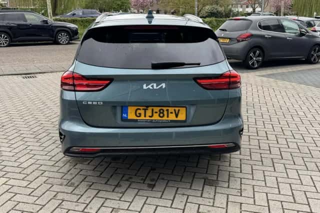 Kia Ceed Sportswagon (2024) thumbnail 6