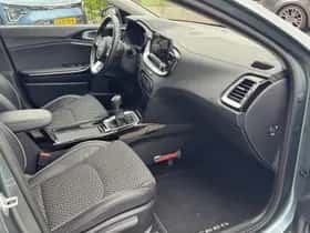 Kia Ceed Sportswagon (2024) thumbnail 8