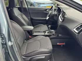 Kia Ceed Sportswagon (2024) thumbnail 9