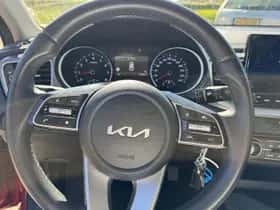 Kia Ceed Sportswagon (2024) thumbnail 11