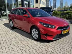 Kia Ceed Sportswagon (2024) thumbnail 3