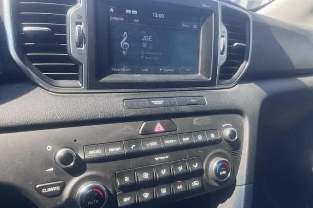 Kia Sportage (2017) thumbnail 8