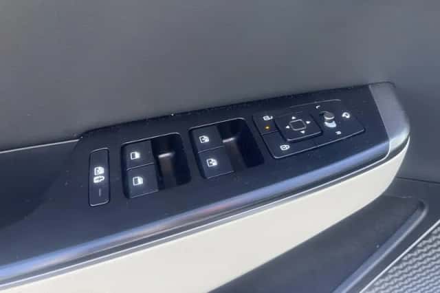 Kia EV6 (2024) thumbnail 14