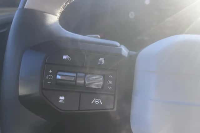 Kia EV6 (2024) thumbnail 9