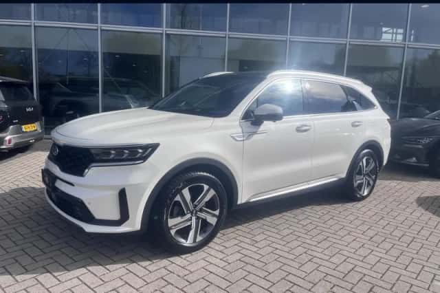 Kia Sorento (2021) thumbnail 1