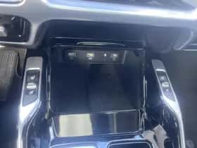 Kia Sorento (2021) thumbnail 11