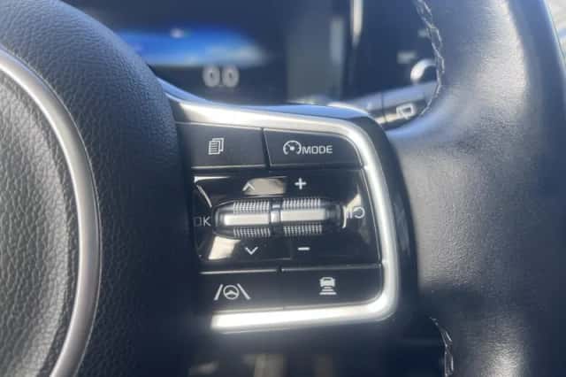 Kia Sorento (2021) thumbnail 17