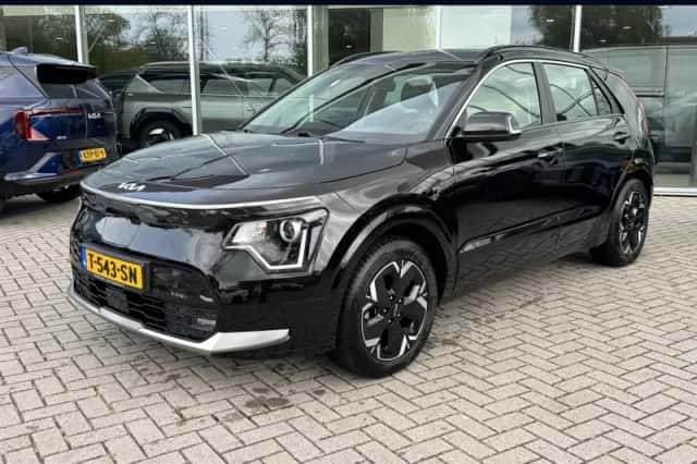 Kia Niro EV (2023) thumbnail 1