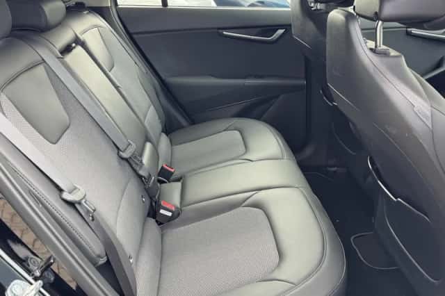 Kia Niro EV (2023) thumbnail 11