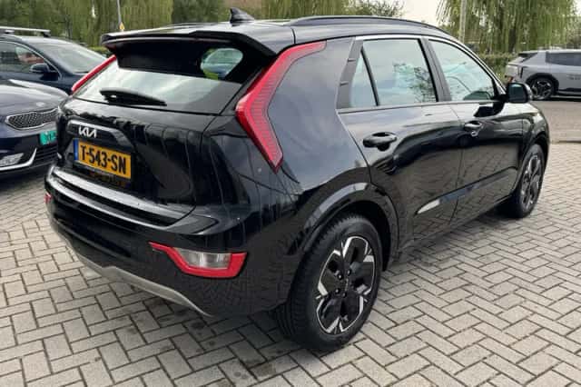 Kia Niro EV (2023) thumbnail 4