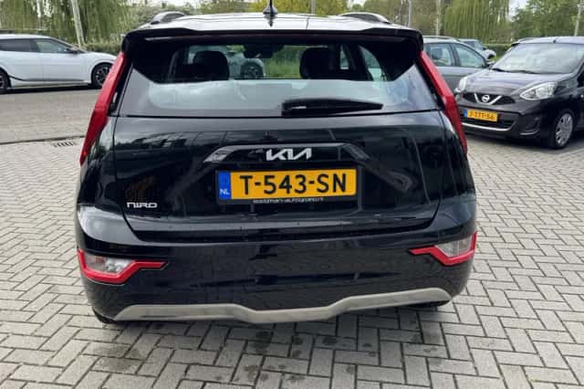 Kia Niro EV (2023) thumbnail 5