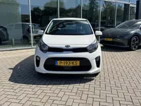 Kia Picanto (2022) thumbnail 2