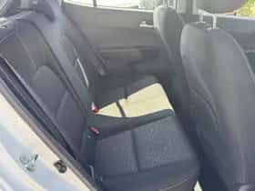 Kia Picanto (2022) thumbnail 11
