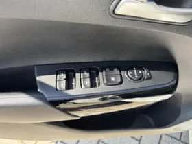 Kia Picanto (2022) thumbnail 19