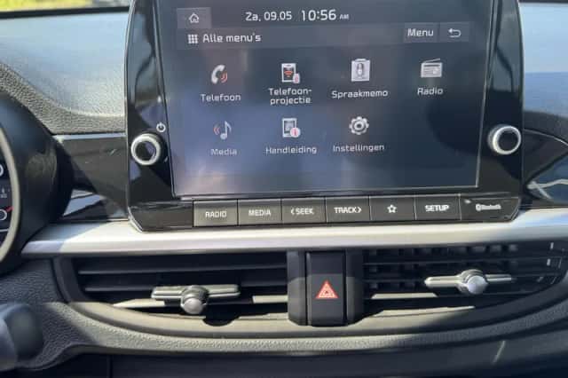 Kia Picanto (2022) thumbnail 20