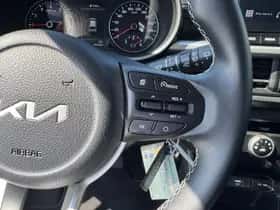 Kia Picanto (2022) thumbnail 22