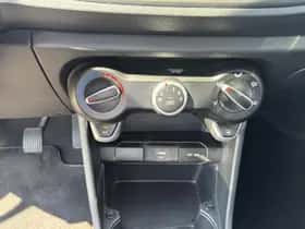 Kia Picanto (2022) thumbnail 25