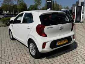 Kia Picanto (2022) thumbnail 7