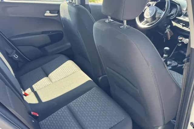 Kia Picanto (2021) thumbnail 11