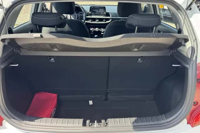 Kia Picanto (2021) thumbnail 13