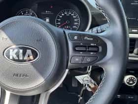 Kia Picanto (2021) thumbnail 19