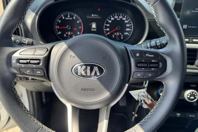 Kia Picanto (2021) thumbnail 21