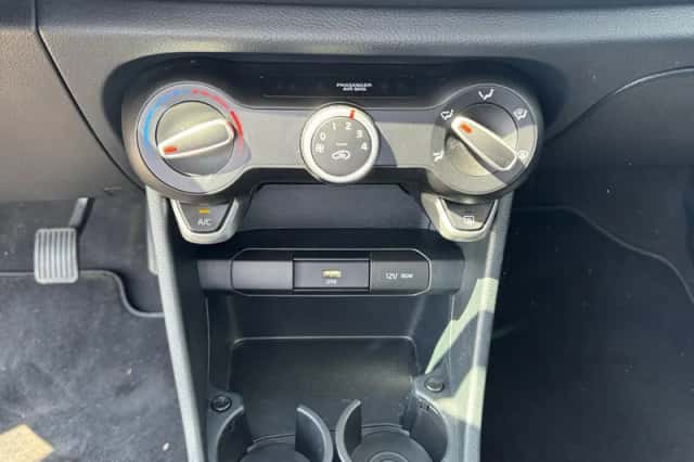 Kia Picanto (2021) thumbnail 22
