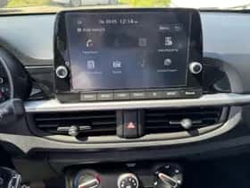 Kia Picanto (2021) thumbnail 23