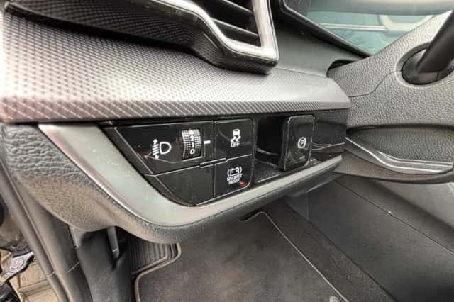 Kia Sportage (2022) thumbnail 11