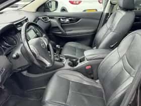 Nissan Qashqai (2017) thumbnail 17
