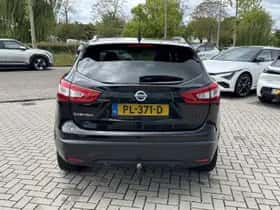 Nissan Qashqai (2017) thumbnail 5