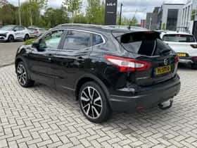 Nissan Qashqai (2017) thumbnail 6