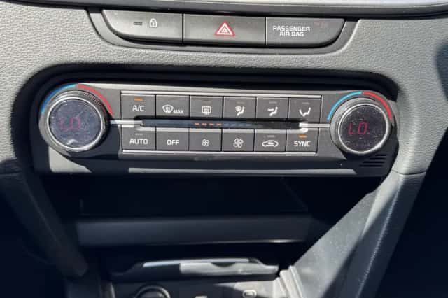 Kia Ceed Sportswagon (2024) thumbnail 23